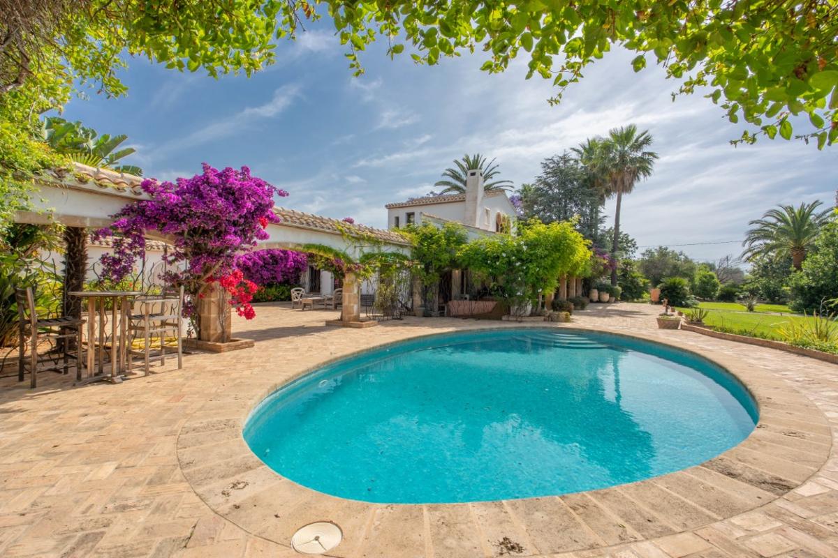 Вилла в Хавеа, Аликанте, Испания 6 спален, 460м2 №80702