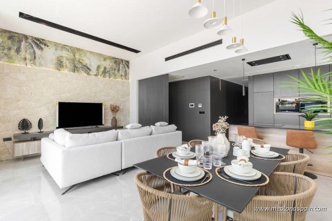 Продажа виллы в Лос Балконес, Аликанте, Испания 3 спальни, 120м2 №173462 - фото 3