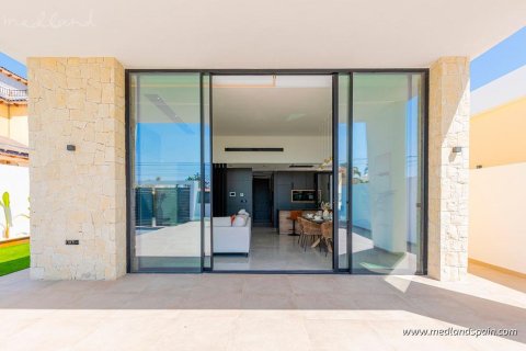 Продажа виллы в Лос Балконес, Аликанте, Испания 3 спальни, 120м2 №173462 - фото 2