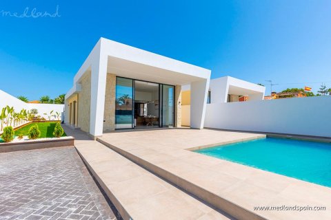 Villa en Los Balcones, Alicante, España 3 dormitorios, 120 m2 No. 173462