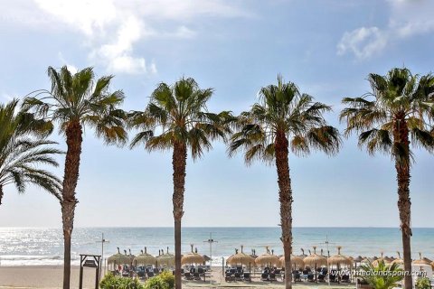 Huoneisto myytävänä Torremolinos, Malaga, Espanja, 2 makuuhuonetta, 100 m2 No. 173458 - kuva 10