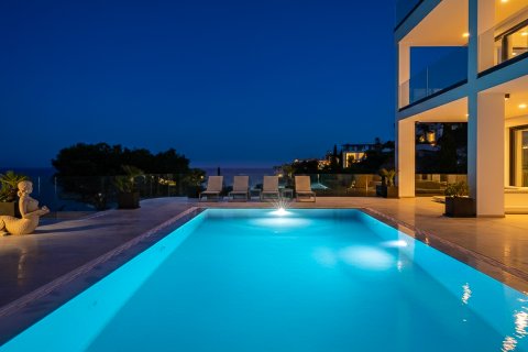 Villa till salu i Nova Santa Ponsa, Mallorca, Spanien 6 sovrum, 600 kvm. Nr. 155192 - foto 4