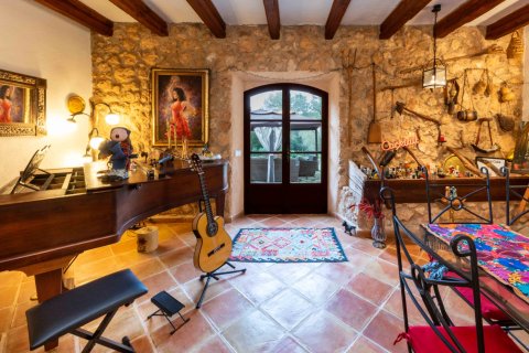 Kontor till salu i Algaida, Mallorca, Spanien 4 sovrum, 634 kvm. Nr. 155193 - foto 13