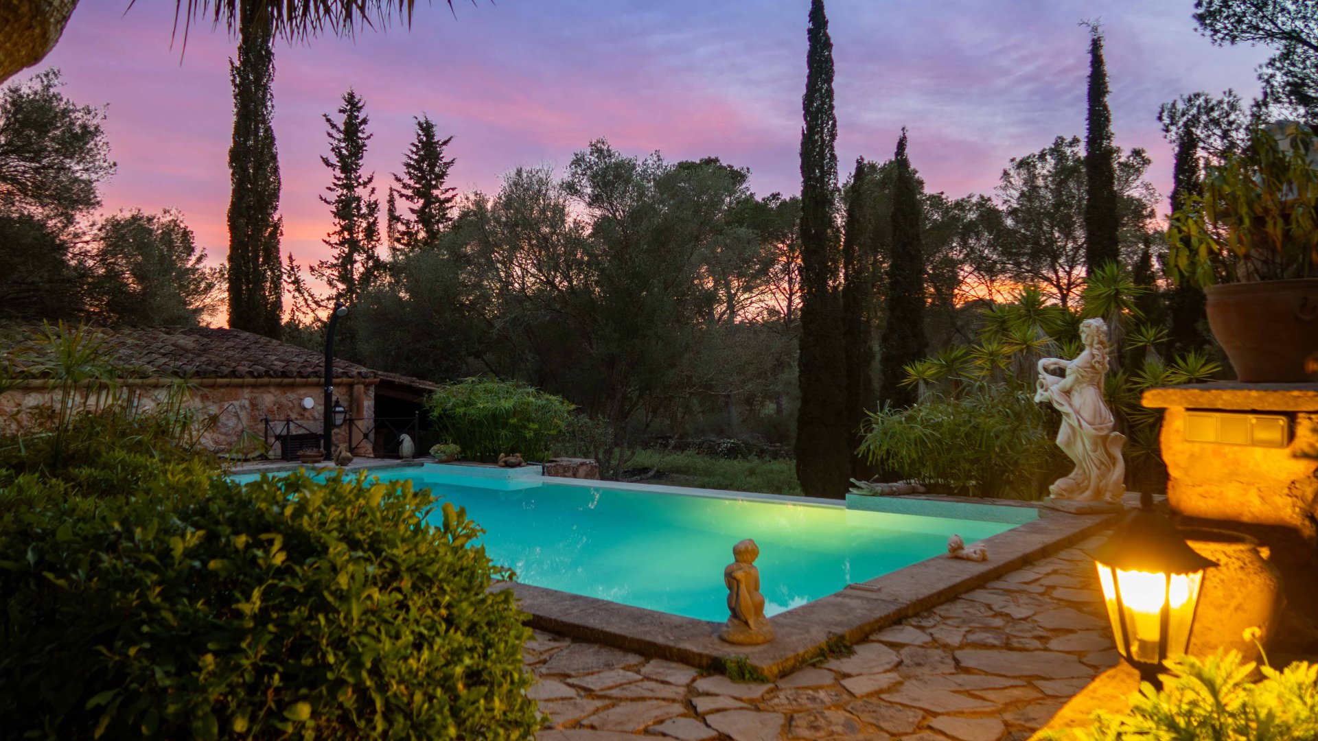 Kontor i Algaida, Mallorca, Spanien 4 sovrum, 634 kvm. Nr. 155193
