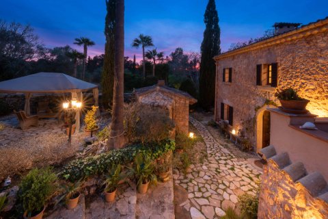 Kontor till salu i Algaida, Mallorca, Spanien 4 sovrum, 634 kvm. Nr. 155193 - foto 6