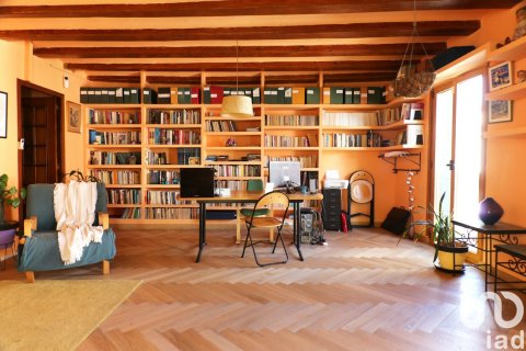 Lägenhet till salu i Barcelona, Spanien 4 sovrum, 158 kvm. Nr. 154254 - foto 2