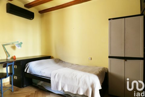 Lägenhet till salu i Barcelona, Spanien 4 sovrum, 158 kvm. Nr. 154254 - foto 11