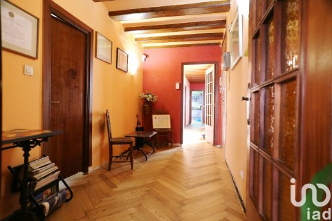 Lägenhet till salu i Barcelona, Spanien 4 sovrum, 158 kvm. Nr. 154254 - foto 26