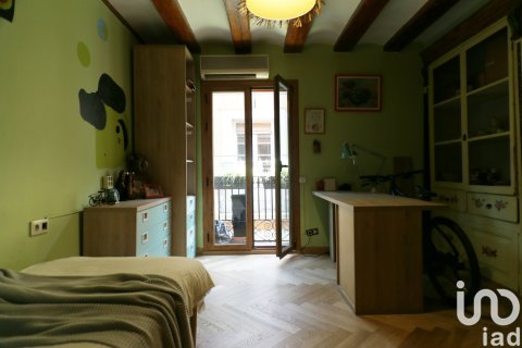 Lägenhet till salu i Barcelona, Spanien 4 sovrum, 158 kvm. Nr. 154254 - foto 19