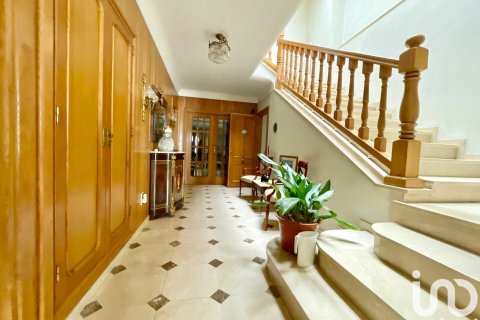 Kamienica w Tavernes de la Valldigna, Valencia, Hiszpania 5 sypialni, 400 mkw. nr 154256