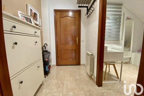 Продажа пентхауса в Матаро, Барселона, Испания 3 спальни, 128м2 №154002 - фото 2