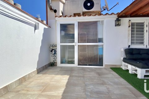 Продажа пентхауса в Матаро, Барселона, Испания 3 спальни, 128м2 №154002 - фото 27