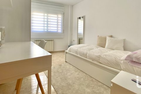 Продажа пентхауса в Матаро, Барселона, Испания 3 спальни, 128м2 №154002 - фото 12