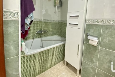 Продажа пентхауса в Матаро, Барселона, Испания 3 спальни, 128м2 №154002 - фото 15