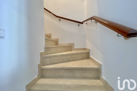 Продажа пентхауса в Матаро, Барселона, Испания 3 спальни, 128м2 №154002 - фото 18