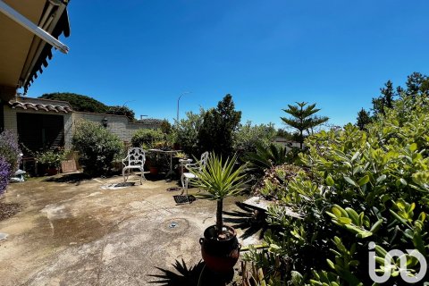 Māja pārdošanā Sant Andreu de Llavaneres, Barcelona, Spānijā 5 istabas, 354 m2 Nr. 154003 - attēls 5