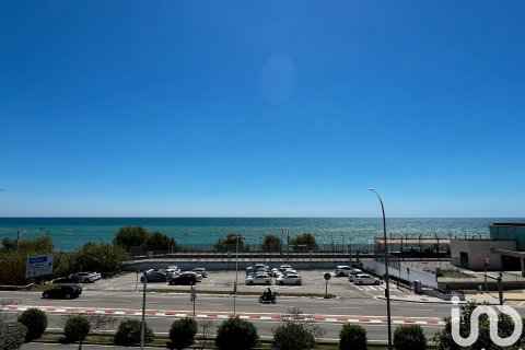 Māja pārdošanā Sant Andreu de Llavaneres, Barcelona, Spānijā 5 istabas, 354 m2 Nr. 154003 - attēls 2