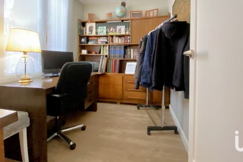 Hus till salu i Argentona, Barcelona, Spanien 6 sovrum, 285 kvm. Nr. 154005 - foto 3