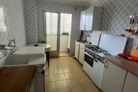Apartment for sale in Ciudad Rodrigo, Salamanca, Spain 2 bedrooms, 69 sq.m. No. 184673 - photo 3