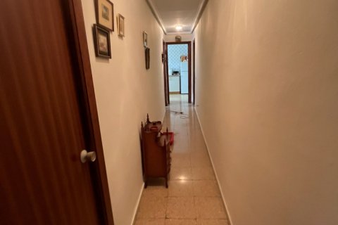 Apartment for sale in Ciudad Rodrigo, Salamanca, Spain 2 bedrooms, 69 sq.m. No. 184673 - photo 7