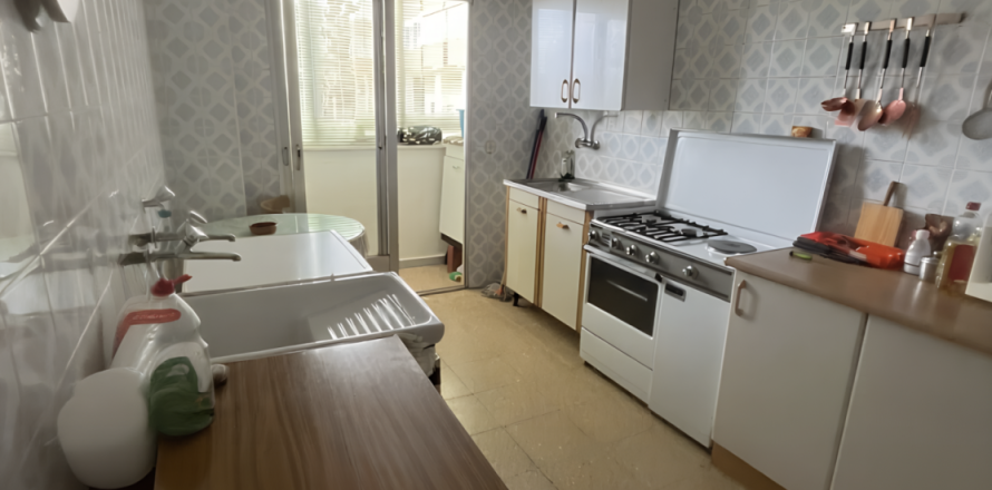 Apartment in Ciudad Rodrigo, Salamanca, Spain 2 bedrooms, 69 sq.m. No. 184673