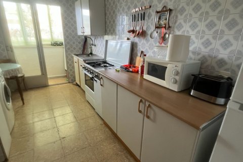 Apartment for sale in Ciudad Rodrigo, Salamanca, Spain 2 bedrooms, 69 sq.m. No. 184673 - photo 2