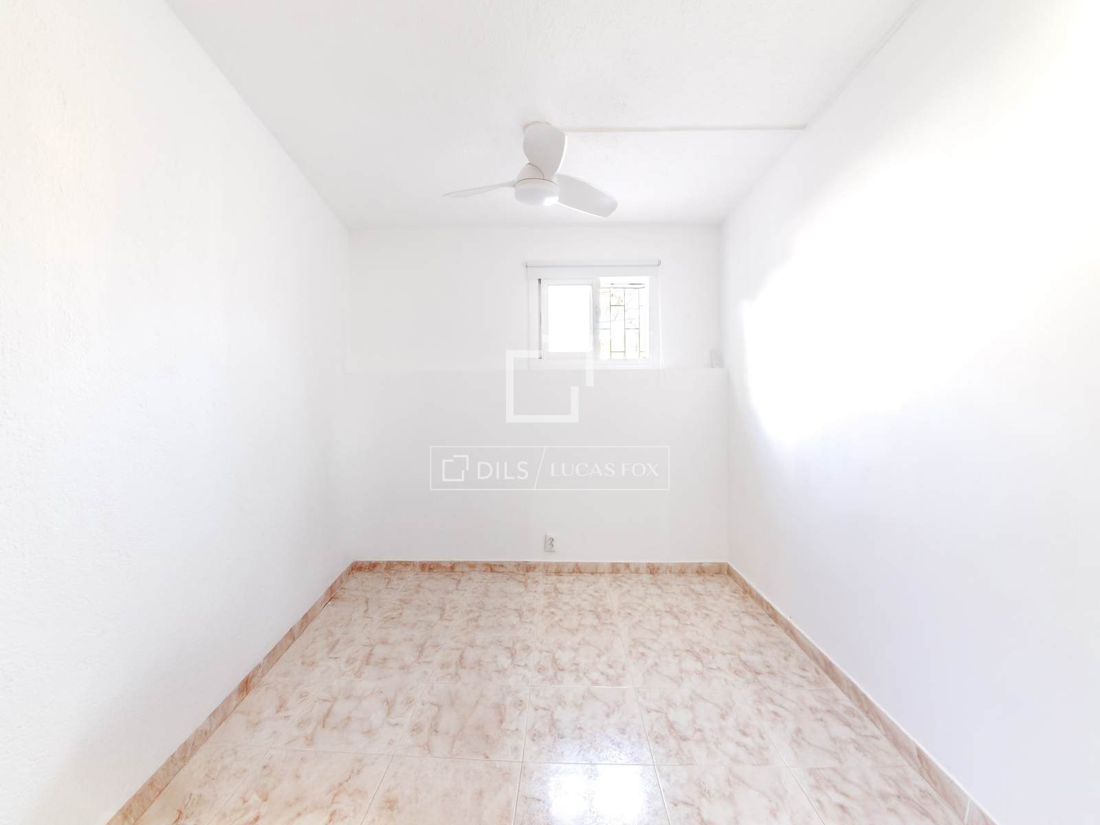 Villa à Sitges, Barcelona, Espagne 5 chambres, 191 m2 No. 160824
