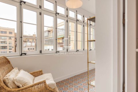 Apartament w Barcelona, Hiszpania 3 sypialnie, 134 mkw. nr 160830 – zdjęcie 21