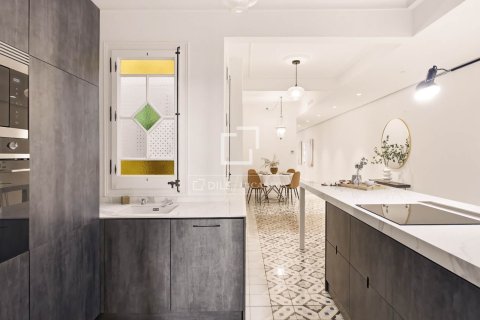 Apartment for sale in Barcelona, Spain 3 bedrooms, 134 sq.m. No. 160830 - photo 15