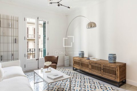 Apartament w Barcelona, Hiszpania 3 sypialnie, 134 mkw. nr 160830 – zdjęcie 2