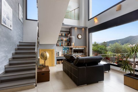 Villa zum Verkauf in Alella, Barcelona, Spanien 4 Schlafzimmer, 338 m2 Nr. 160828 - Foto 3