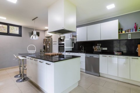 Villa zum Verkauf in Alella, Barcelona, Spanien 4 Schlafzimmer, 338 m2 Nr. 160828 - Foto 13