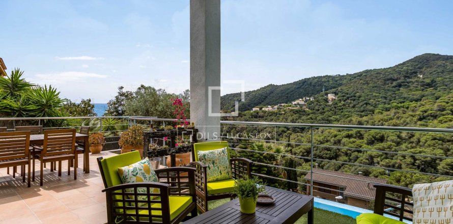 Villa in Alella, Barcelona, Spanien 4 Schlafzimmer, 338 m2 Nr. 160828