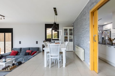 Villa zum Verkauf in Alella, Barcelona, Spanien 4 Schlafzimmer, 338 m2 Nr. 160828 - Foto 12