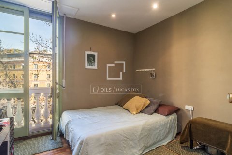 Apartament w Barcelona, Hiszpania 3 sypialnie, 107 mkw. nr 160826 – zdjęcie 25