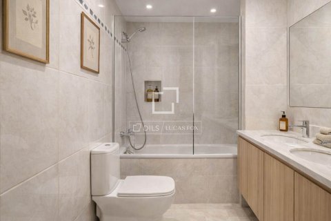 Apartament w Barcelona, Hiszpania 3 sypialnie, 107 mkw. nr 160826 – zdjęcie 23