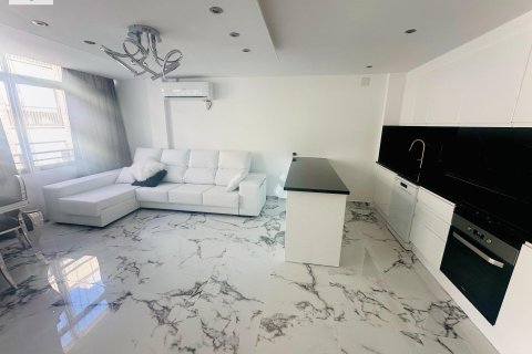 Huoneisto Campoamor, Alicante, Espanja 3 makuuhuonetta, 90 m2 No. 147573