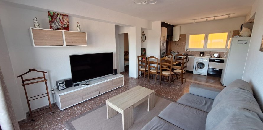 Huoneisto Torrevieja, Alicante, Espanja 89 m2 No. 147574