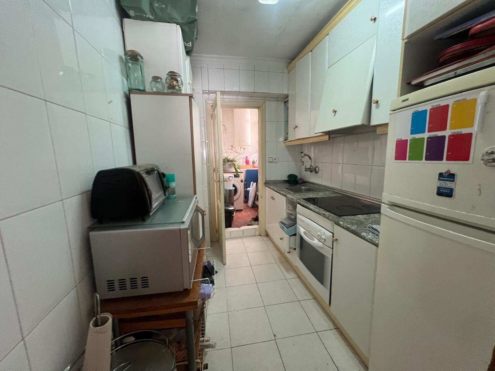 Apartment in Torrevieja, Alicante, Spain 3 bedrooms, 100 sq.m. No. 186857
