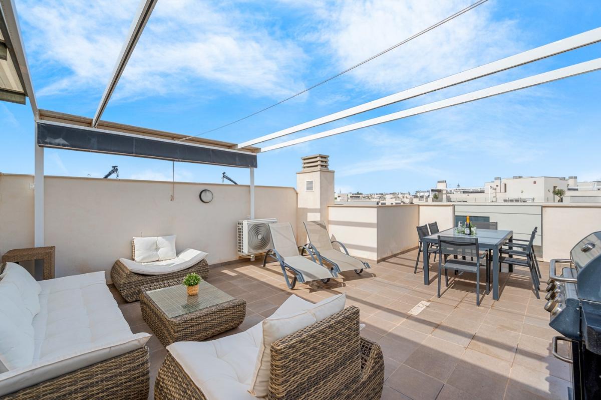 Appartamento a Alicante, Spagna 2 camere da letto, 76 mq. N° 149082