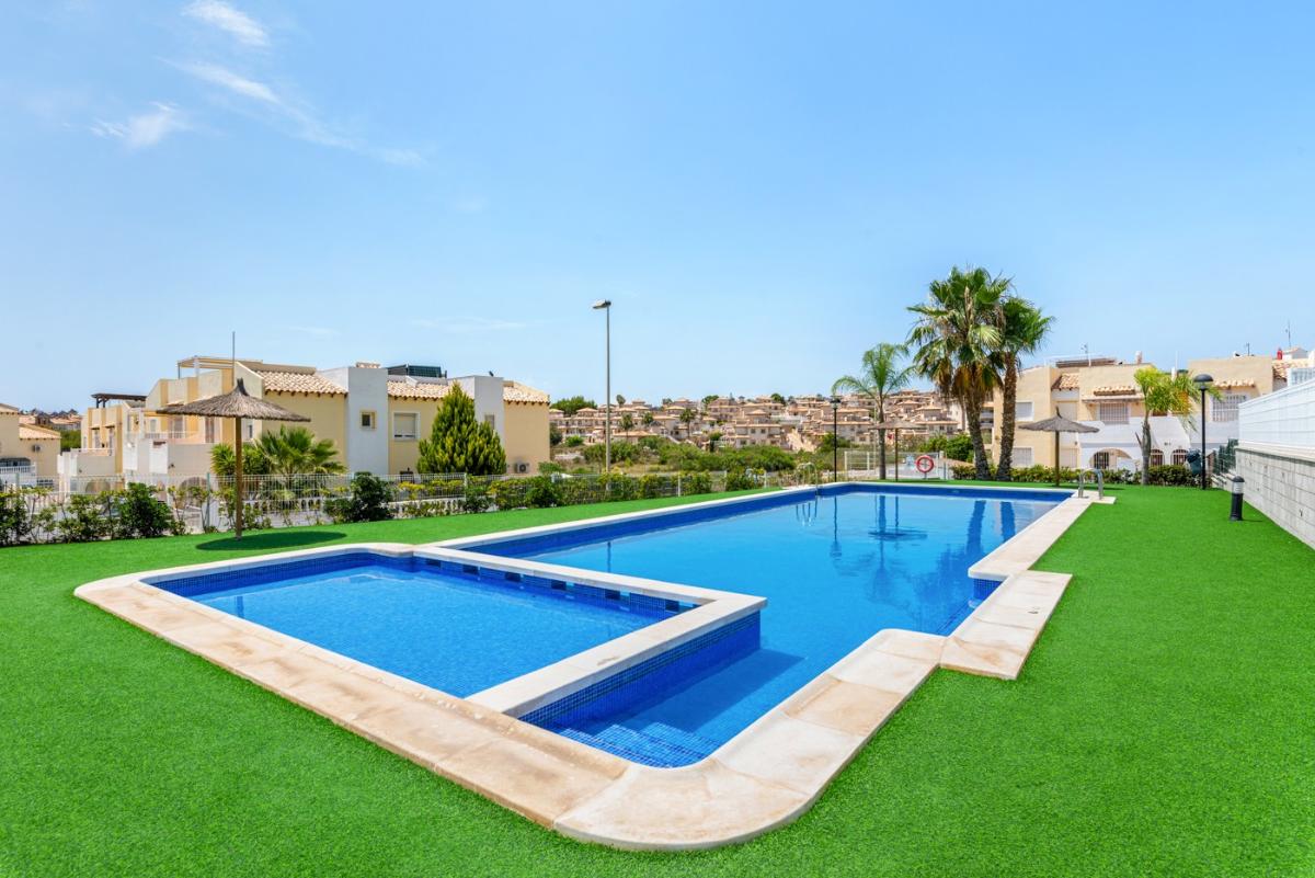 Appartamento a Alicante, Spagna 2 camere da letto, 76 mq. N° 149082