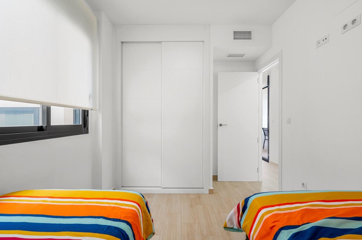 Appartamento a Alicante, Spagna 2 camere da letto, 76 mq. N° 149082