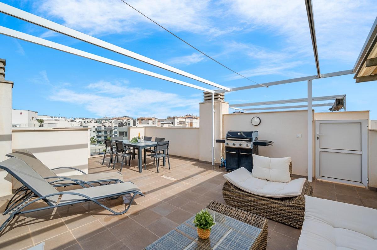 Appartamento a Alicante, Spagna 2 camere da letto, 76 mq. N° 149082