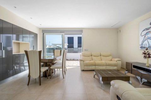 Villa for sale in Ciudad Quesada, Alicante, Spain 3 bedrooms, 114 sq.m. No. 149079 - photo 2