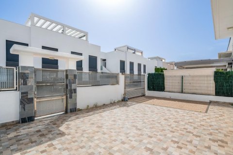 Villa for sale in Ciudad Quesada, Alicante, Spain 3 bedrooms, 114 sq.m. No. 149079 - photo 24