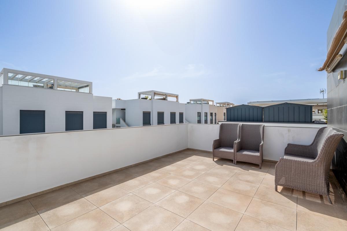 Villa a Ciudad Quesada, Alicante, Spagna 3 camere da letto, 114 mq. N° 149079
