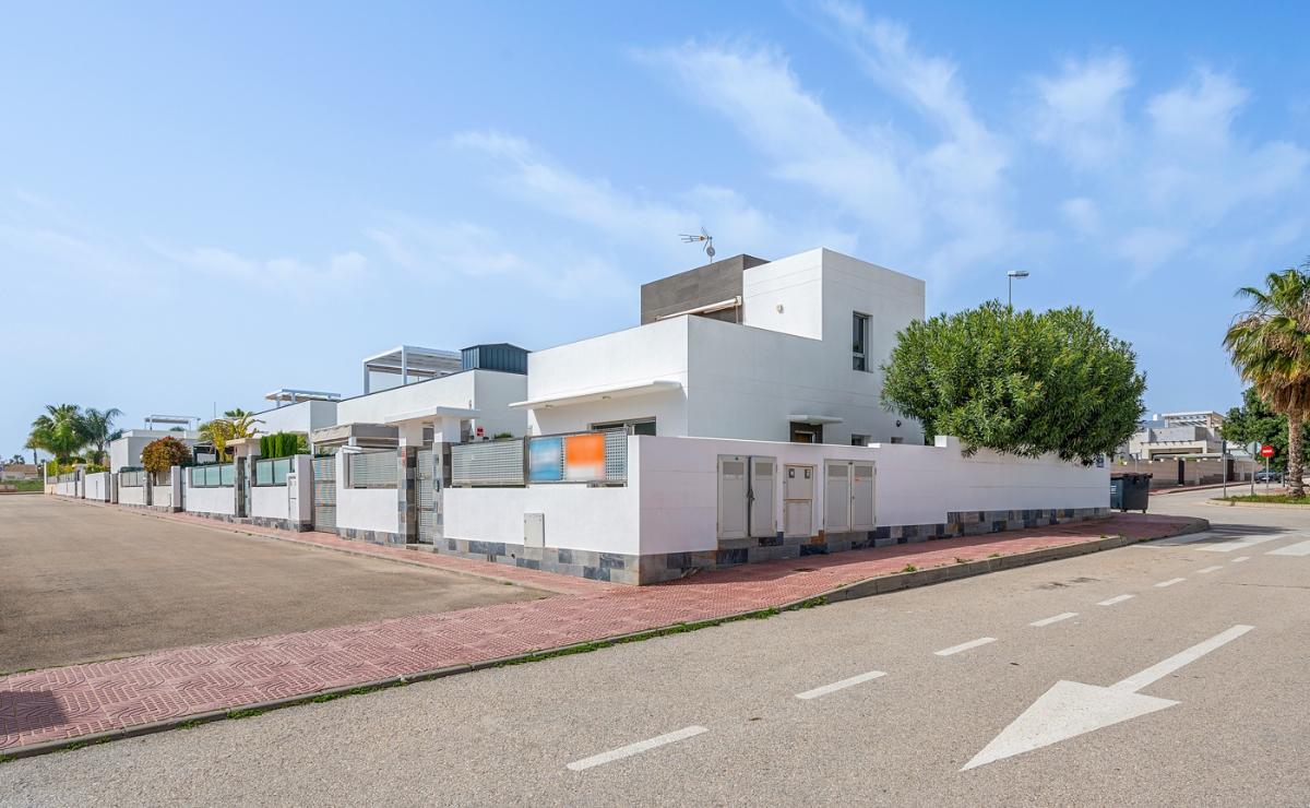 Villa a Ciudad Quesada, Alicante, Spagna 3 camere da letto, 114 mq. N° 149079