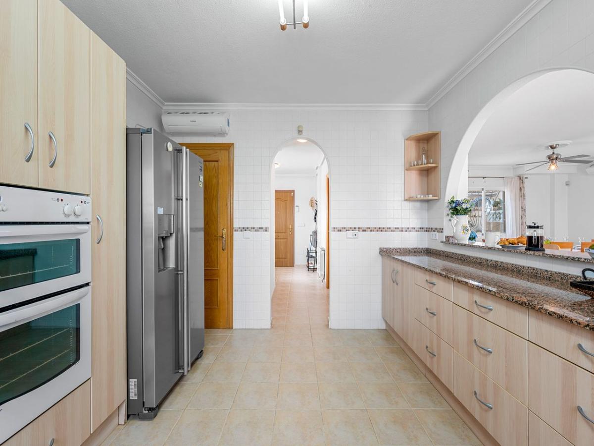 Villa Rojales, Alicante, Spānijā 3 istabas, 215 m2 Nr. 149080
