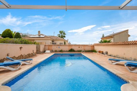 Huvila myytävänä Rojales, Alicante, Espanja, 3 makuuhuonetta, 215 m2 No. 149080 - kuva 4