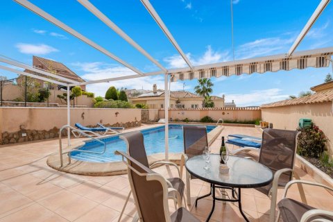 Huvila myytävänä Rojales, Alicante, Espanja, 3 makuuhuonetta, 215 m2 No. 149080 - kuva 2